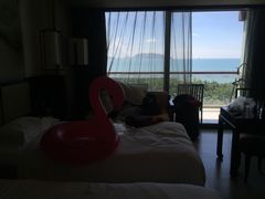 -三亚湾海居铂尔曼度假酒店