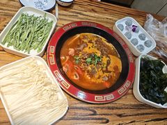 -张一锅筋头巴脑(白塔堡店)