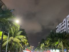 -海大南门夜市(海富街店)