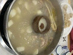 -朴小妹人参鸡汤火锅(长白山万达店)