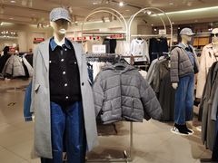 -H&M(华润万象城店)