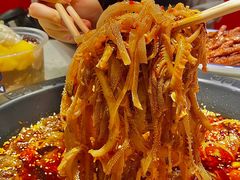 -江湖小牛·水煮牛排火锅(欧亚新生活购物广场店)