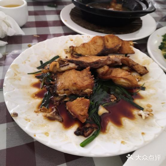 黎记香油鸡饭店