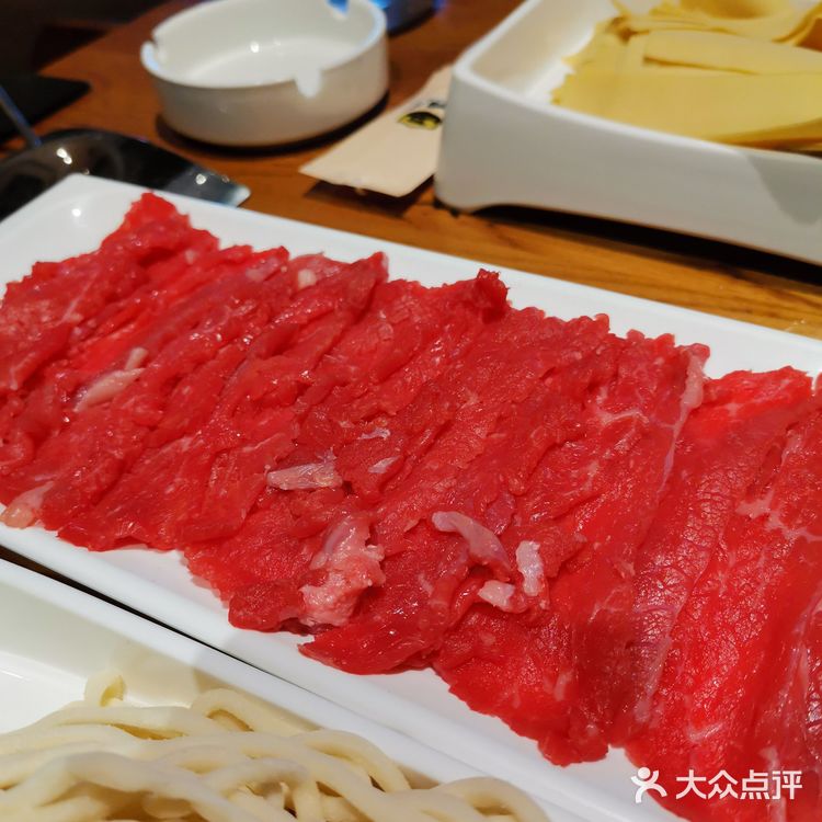 黑尊牛潮汕火锅