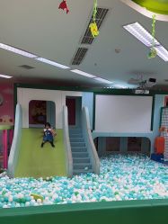 -孩子王童乐园(绵阳涪城万达店)