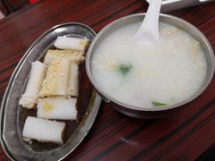 -陈老添美食店(宝华路店)