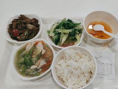 -浦东图书馆读者餐厅