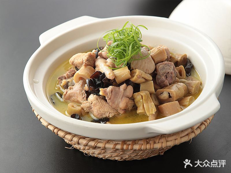 锦府盐帮李宅(中关村欧美汇店)方竹笋炖土鸡图片