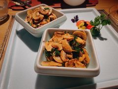 椒香口蘑-滋色臻选川菜(北京坊旗舰店)