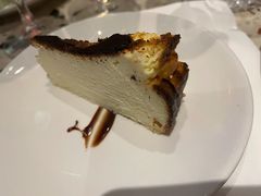 巴斯克芝士流心蛋糕-La Maison 夜来香(进贤路店)