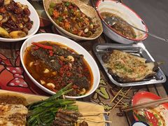 -冶建镜子·老南昌大排档·江西虾王(总店)