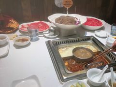 -巴奴毛肚火锅(九洲店)