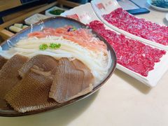 火锅三宝-左庭右院鲜牛肉火锅(浦江欢乐颂店)