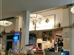 -毛辣果·贵州红酸汤牛肉火锅(西单店)
