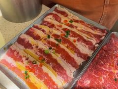 -蚂蚁洞·烤肉大营地(上海静安大悦城店)