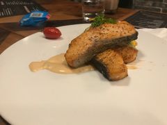 -自然食集西餐厅(泰晤士小镇店)