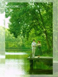 -雪中彩影婚纱摄影·微光艺术中心