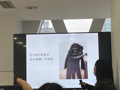 -金夫人化妆摄影职业培训学校