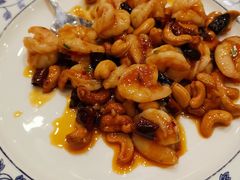 宫爆虾球-梅龙镇酒家(南京西路总店)