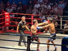 -芭提雅MAX泰拳馆