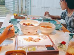 -荷塘秋月·本帮江浙菜(国权路店)