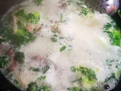 -乐山食古香跷脚牛肉