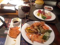 -四海一家自助餐(益田假日广场店)