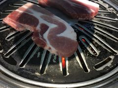 厚切五花肉-老炉家木炭烤肉(长江国际店)