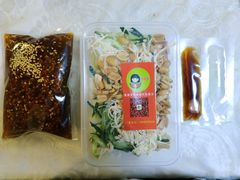 -媛媛家秘制鸡丝凉皮(陆慕店)