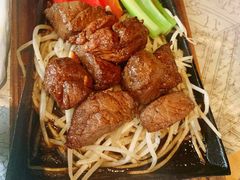 铁锄牛排-穹六人间 people 6(岳阳路店)