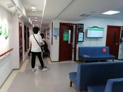 -大连何氏眼科医院