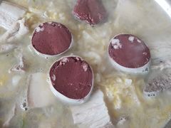 东北杀猪菜-东北菜冰城一家人