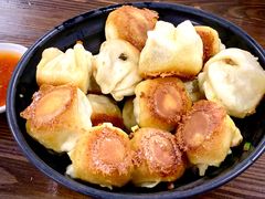 特色葱煎包-赵宝美煎包店