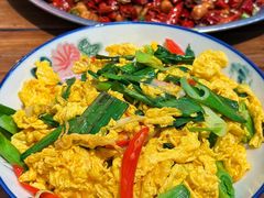 -渝是乎酸菜鱼·川渝小炒(新世界百货望京店)
