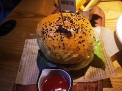 经典美式和牛汉堡-IFIF 如果花園(宽厚里店)