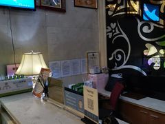 -肯定精品酒店(南京龙江地铁站省妇幼保健院南门店)