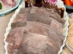 -茅草房·河畔园林火锅