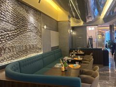 -普朗姆生蚝牛排馆 The Plump Oyster(成都摩方购物中心店)