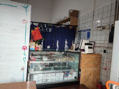 -蜜蜂小象·榴莲千层蛋糕(时代汇11栋店)