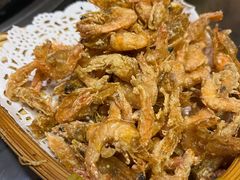 炸河虾-姥家大锅台水库渔家
