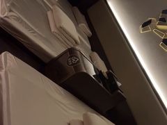 -新偶像健康汇•水疗SPA•豪华自助餐(世界城店)