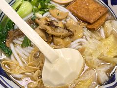 -鑫花溪牛肉米粉(凤凰街创始总店)