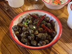 -冶建镜子·老南昌大排档·江西虾王(总店)