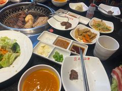 -木槿花韩式炭烤·熟成肉工坊(孙文东路店)