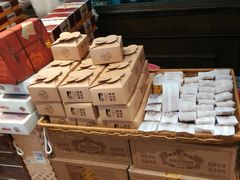 凤梨酥-黄远堂凤梨酥·伴手礼(中山路六店)