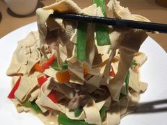 尖椒干豆腐-天怡興·百年蒸饺(中心书城店)