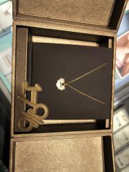 -周大福CHOW TAI FOOK(金汇广场珠宝店)