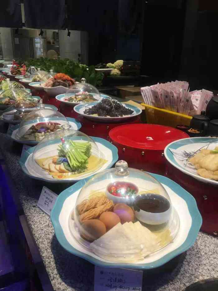 名人名家(澳门广场店)-"还是冲着特价菜来的,哇咔咔……他家的特价.