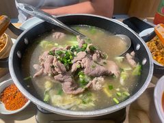 -全牛匠·乐山跷脚牛肉(新中关店)