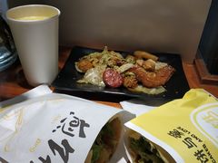 -八月美食小馆(银泰城总店)